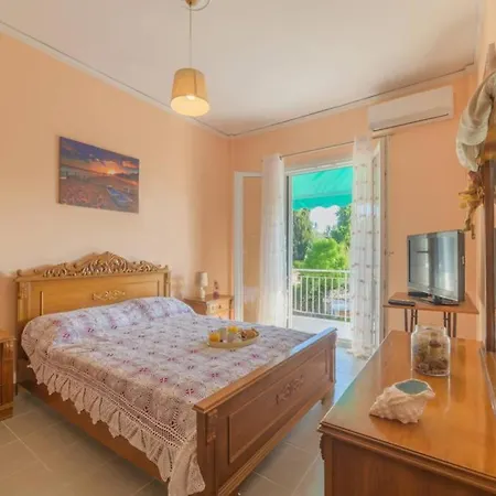Apartament Bright Newly Renovated Near & Center+ac Anemomylos